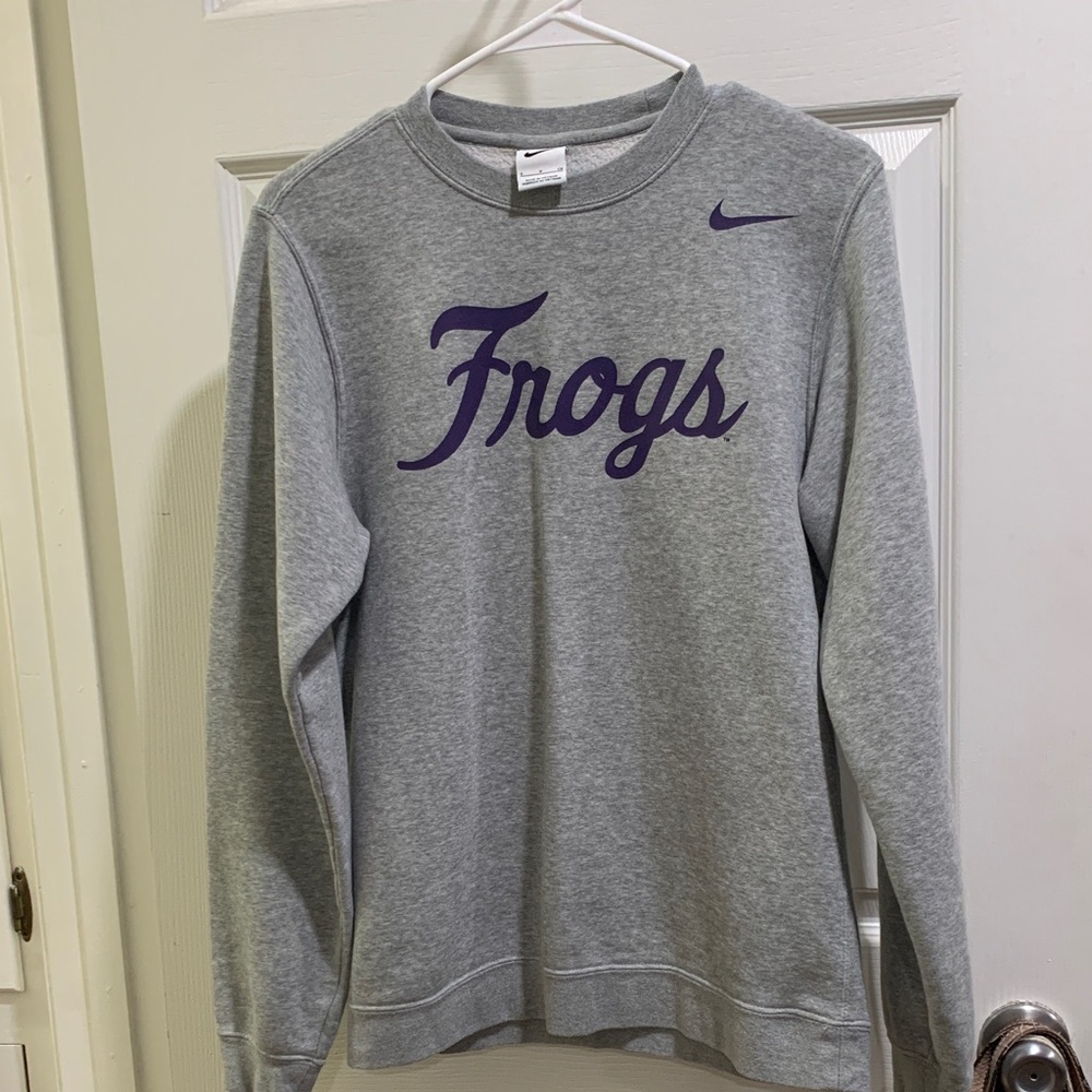 Frogs sweatshirt!